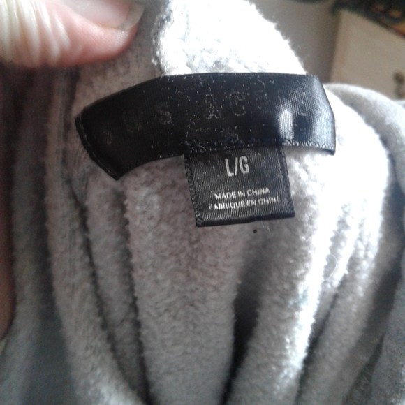 Cropped hoodie - Picture 3 of 3